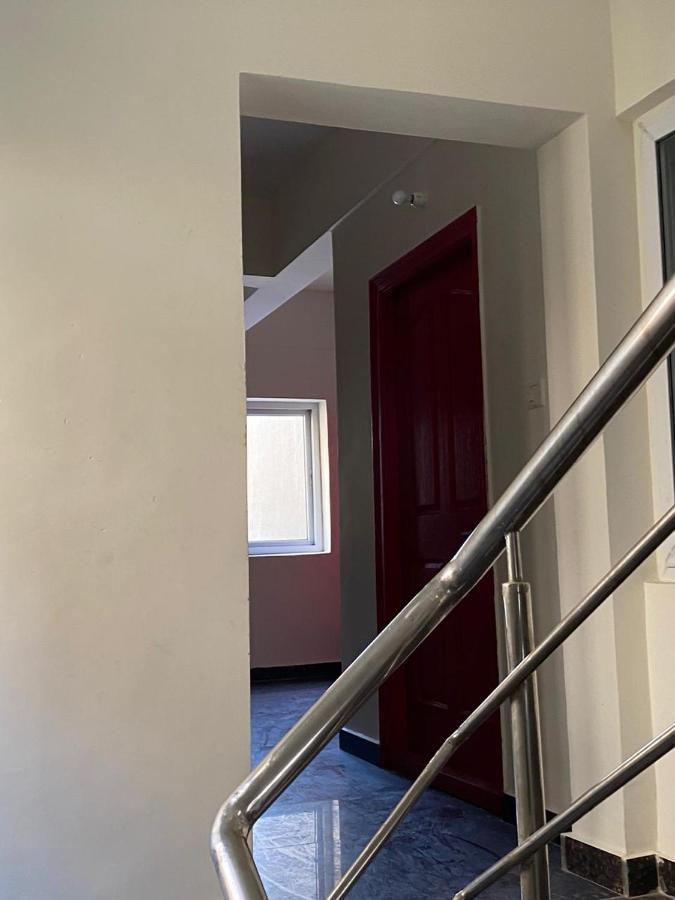 Rove By Boston Living Hostel Χιντεραμπάντ Εξωτερικό φωτογραφία